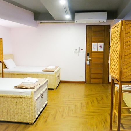Metro Pratunam Boutique Hotel Бангкок Екстер'єр фото