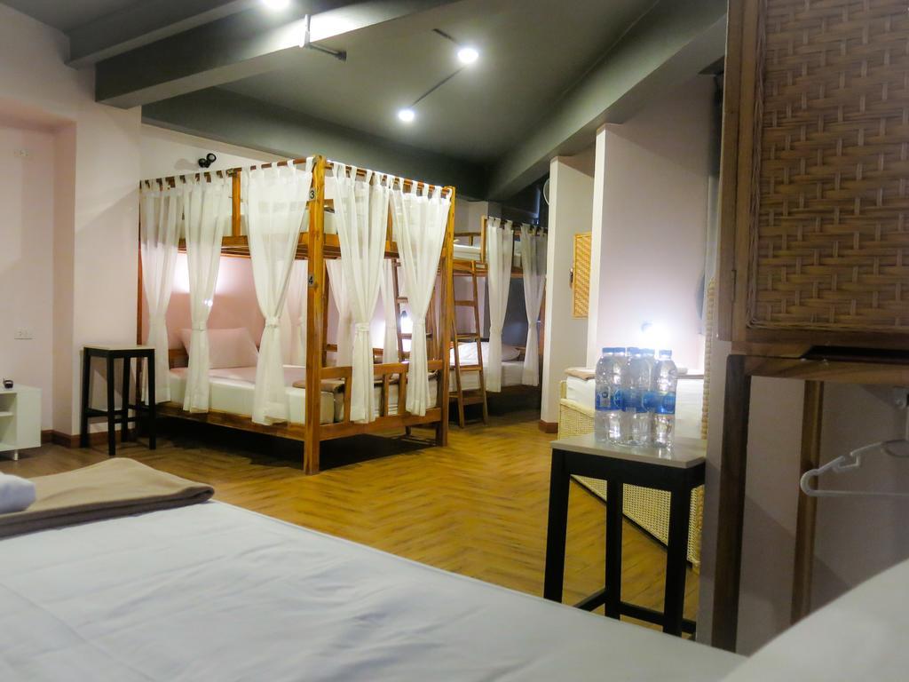 Metro Pratunam Boutique Hotel Бангкок Екстер'єр фото
