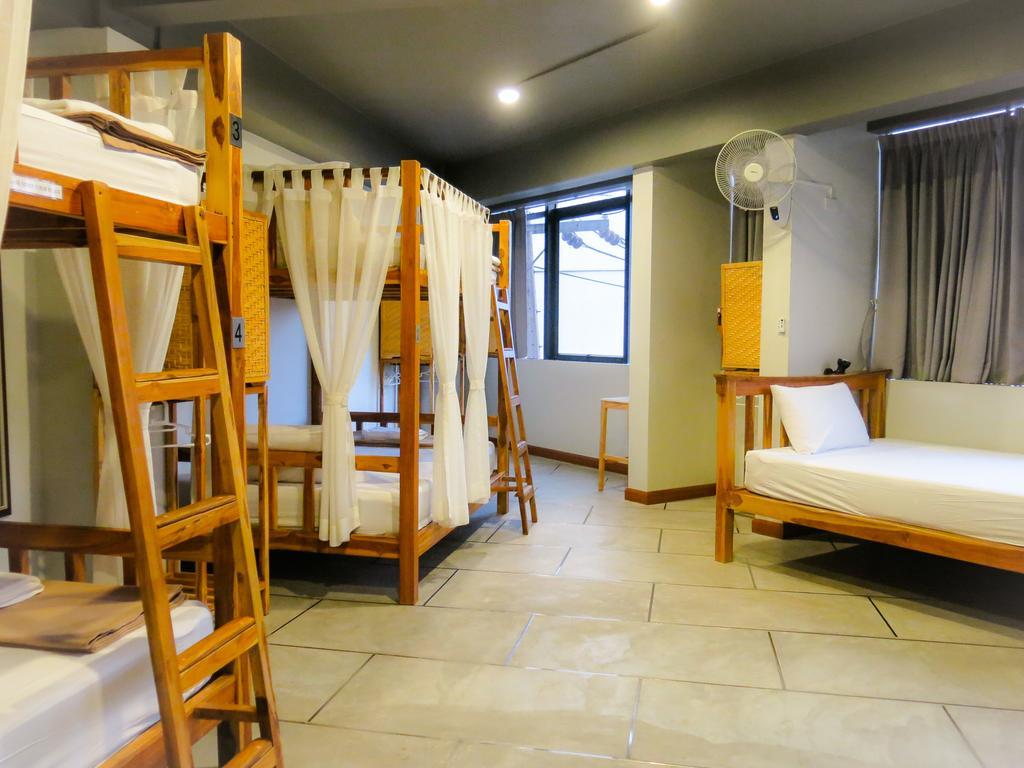 Metro Pratunam Boutique Hotel Бангкок Екстер'єр фото