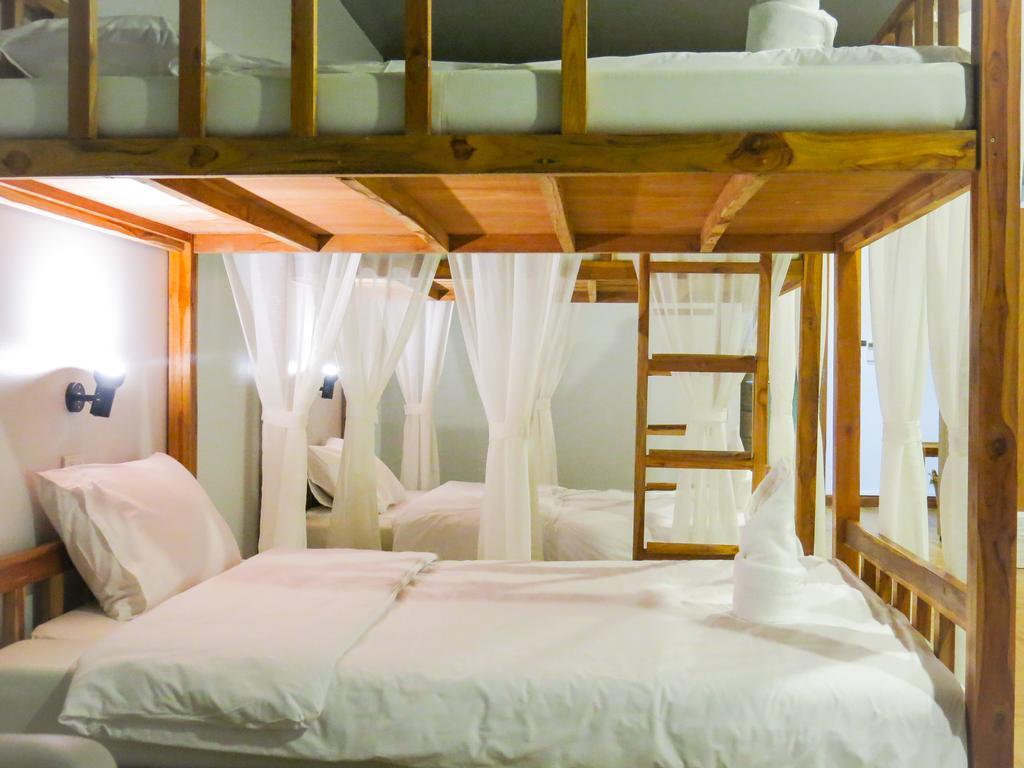 Metro Pratunam Boutique Hotel Бангкок Екстер'єр фото