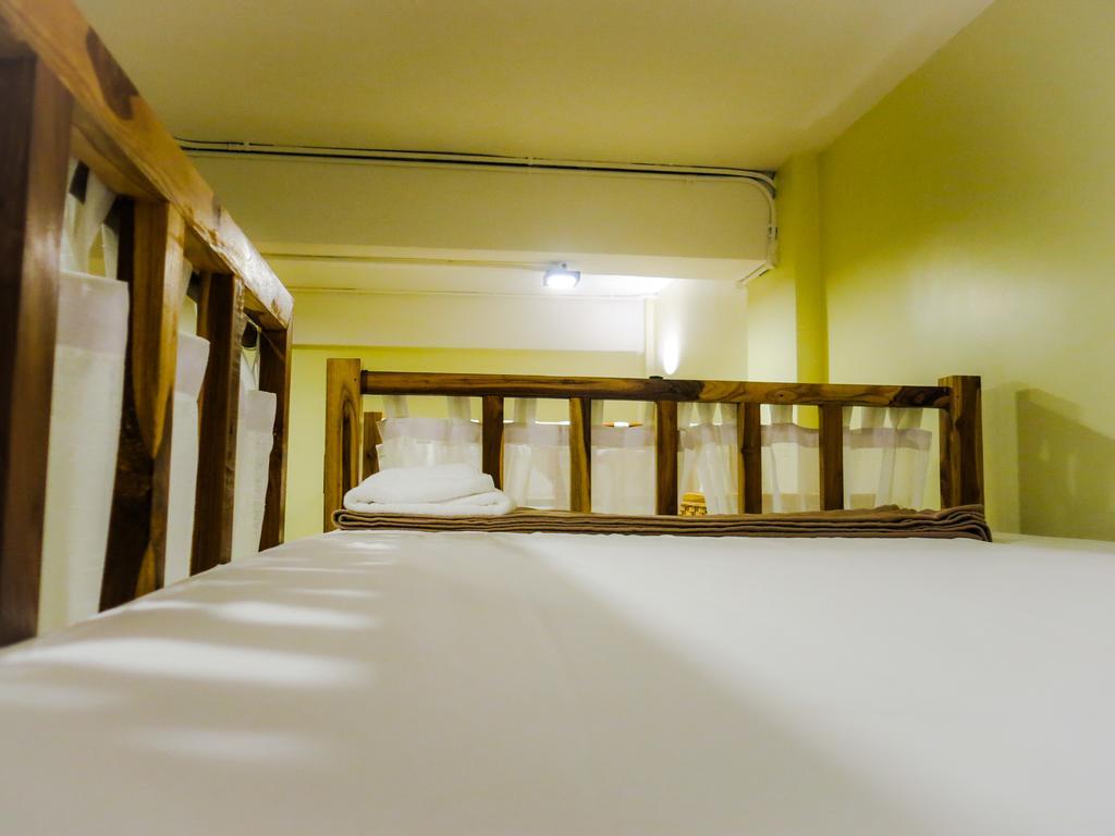 Metro Pratunam Boutique Hotel Бангкок Екстер'єр фото